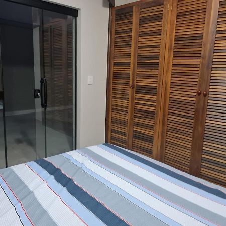 Casa Nova, Conforto Total E Perto Da Praia Перуиби Экстерьер фото